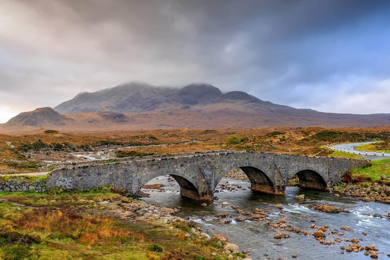 Tigh Phadraig At Marys Thatched Cottages Elgol Exteriér fotografie